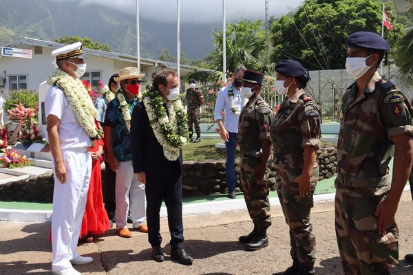 ministre outre mer rsma pf1